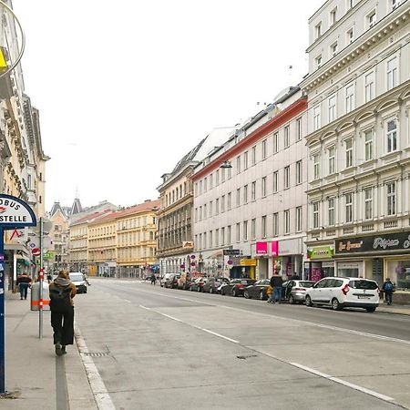 Backpacker Apartment Naschmarkt Vienna Exterior photo