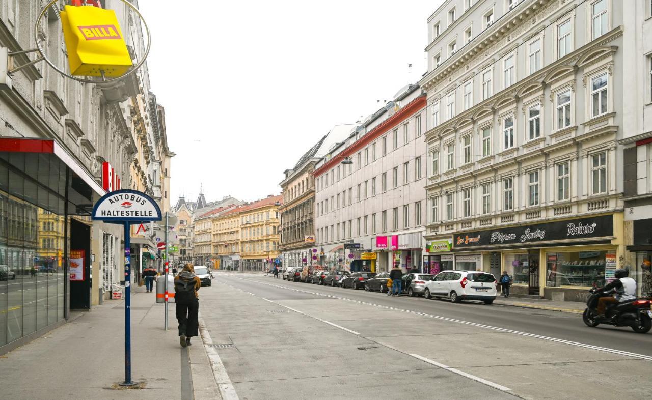 Backpacker Apartment Naschmarkt Vienna Exterior photo